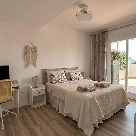 Hispanicasa Riviera Golf Apartment Sitio de Calahonda